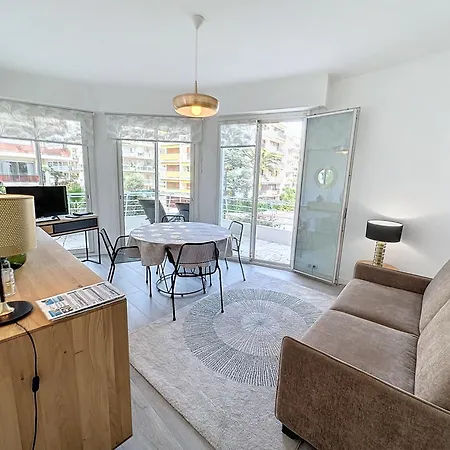 Arm1 - Beau 2 Pieces Avec Terrasse D'angle Apartment Cannes
